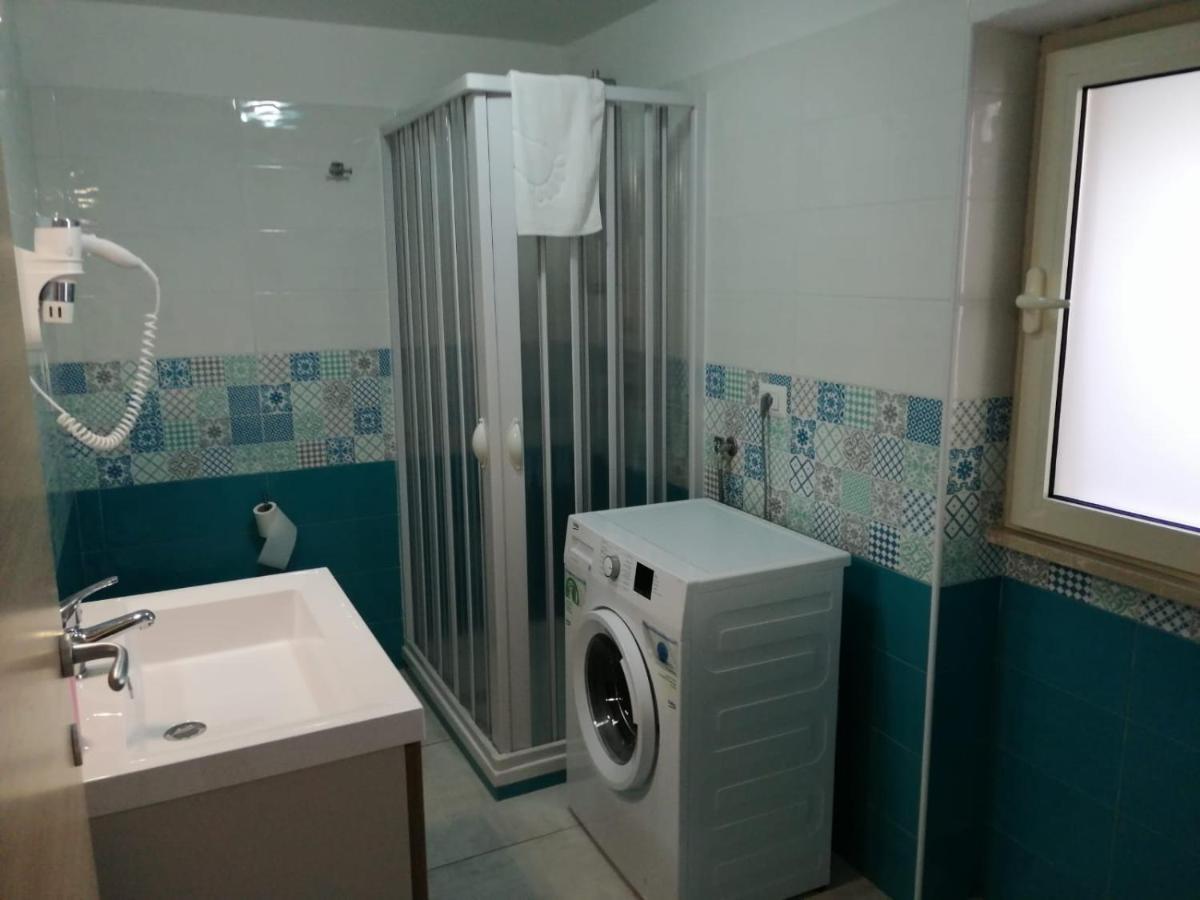 Monolocale Tirreno Studio Seafront Формия Екстериор снимка